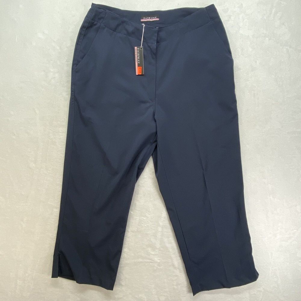 NWT Fairway Golf & Resort capri Womens 6 Navy